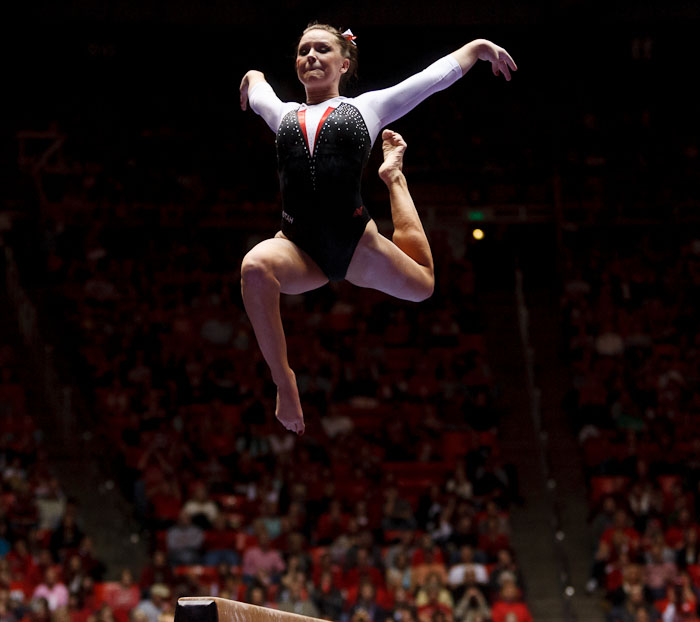 Stephanie McAllister on beam.jpg Stephanie McAllister on beam